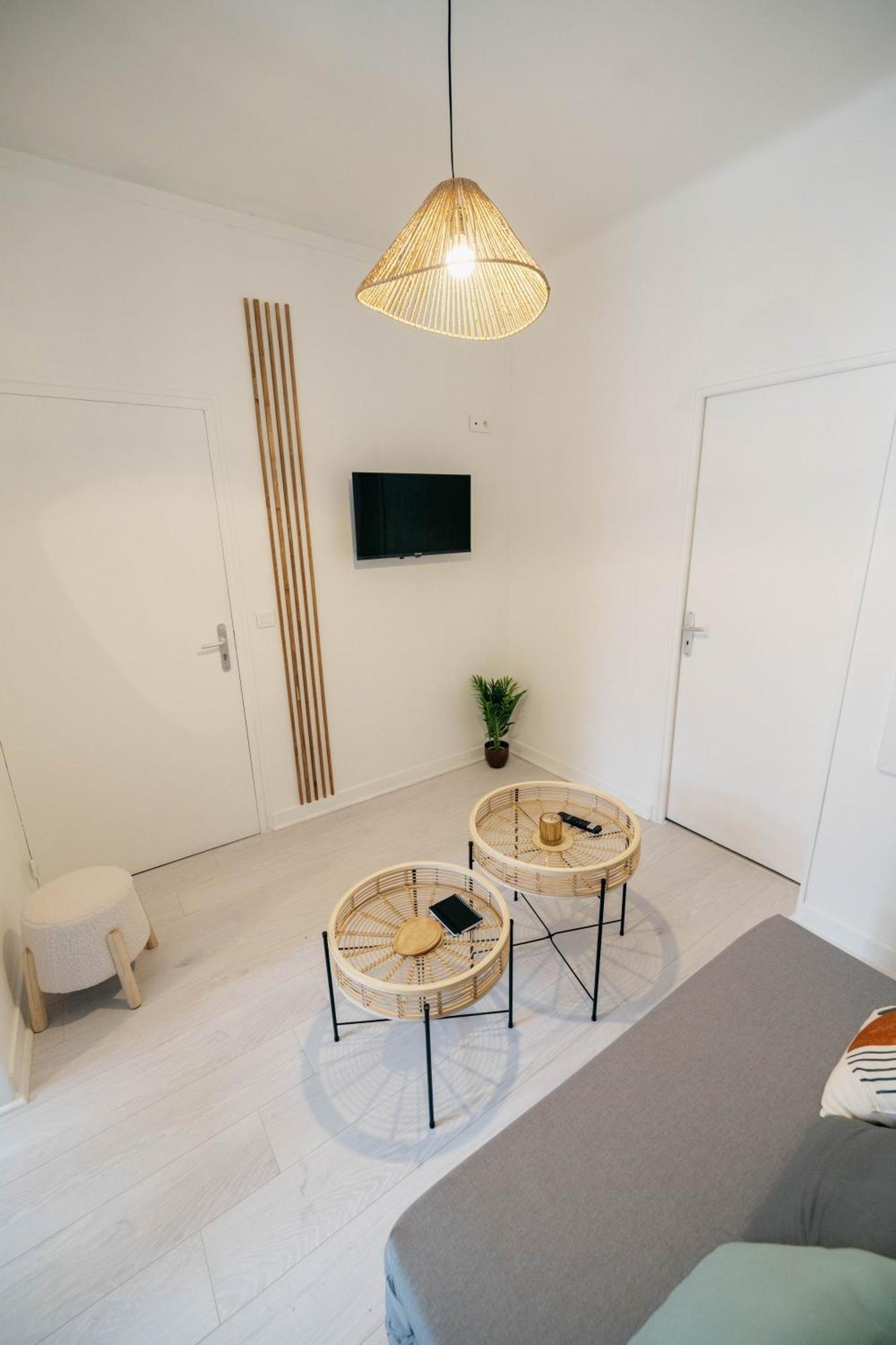 Verdant Oasis - Proche Du Centre - Wifi Gratuit - Parking A Proximite Lourdes Exterior foto